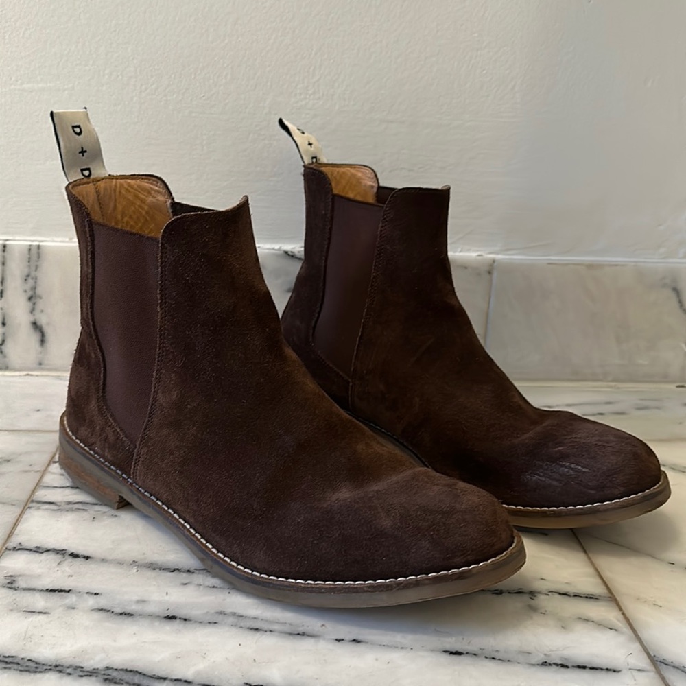 Duke + Dexter Men’s Chelsea Boots